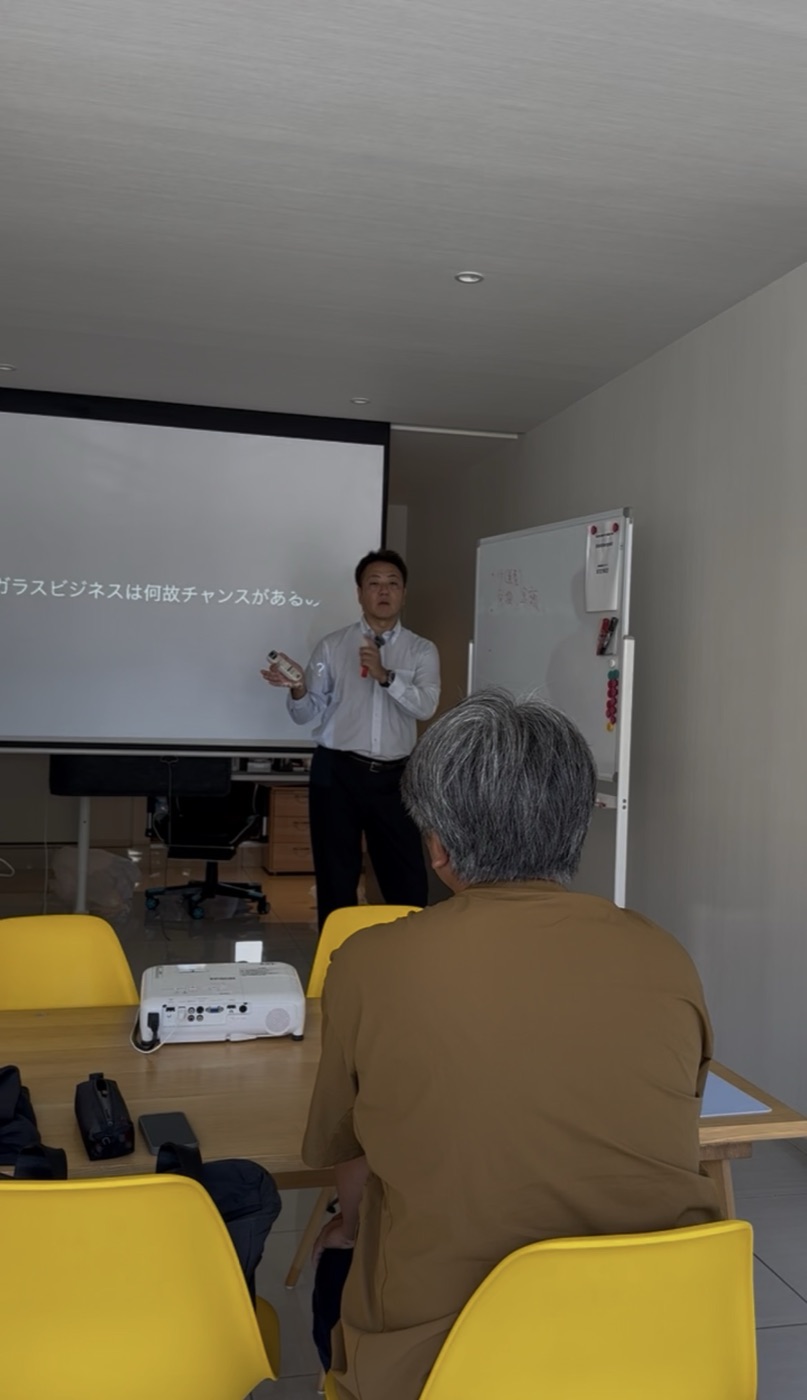 ガラス再生研磨講座の学科講習